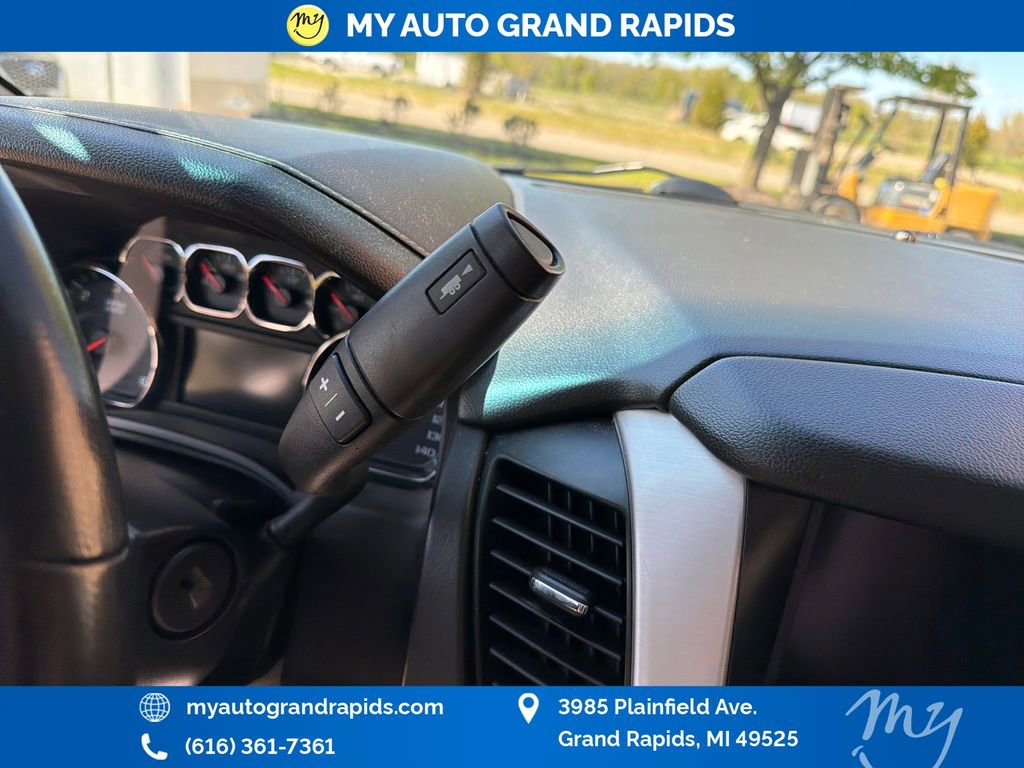 Used 2019 GMC Yukon SLE w/ Convenience Package AWD/4WD image 25