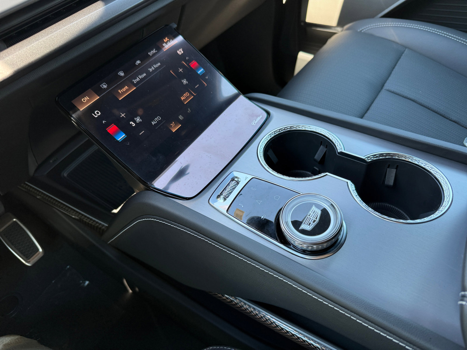 New 2026 Cadillac Vistiq Luxury image 13