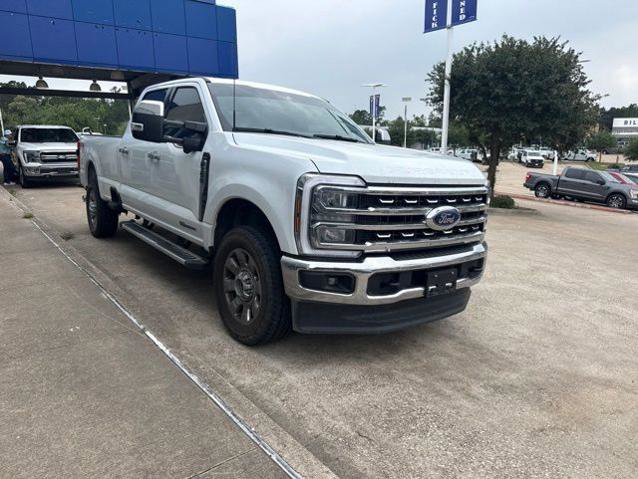 Certified 2025 Ford F350 Lariat w/ Chrome Package AWD/4WD image 2