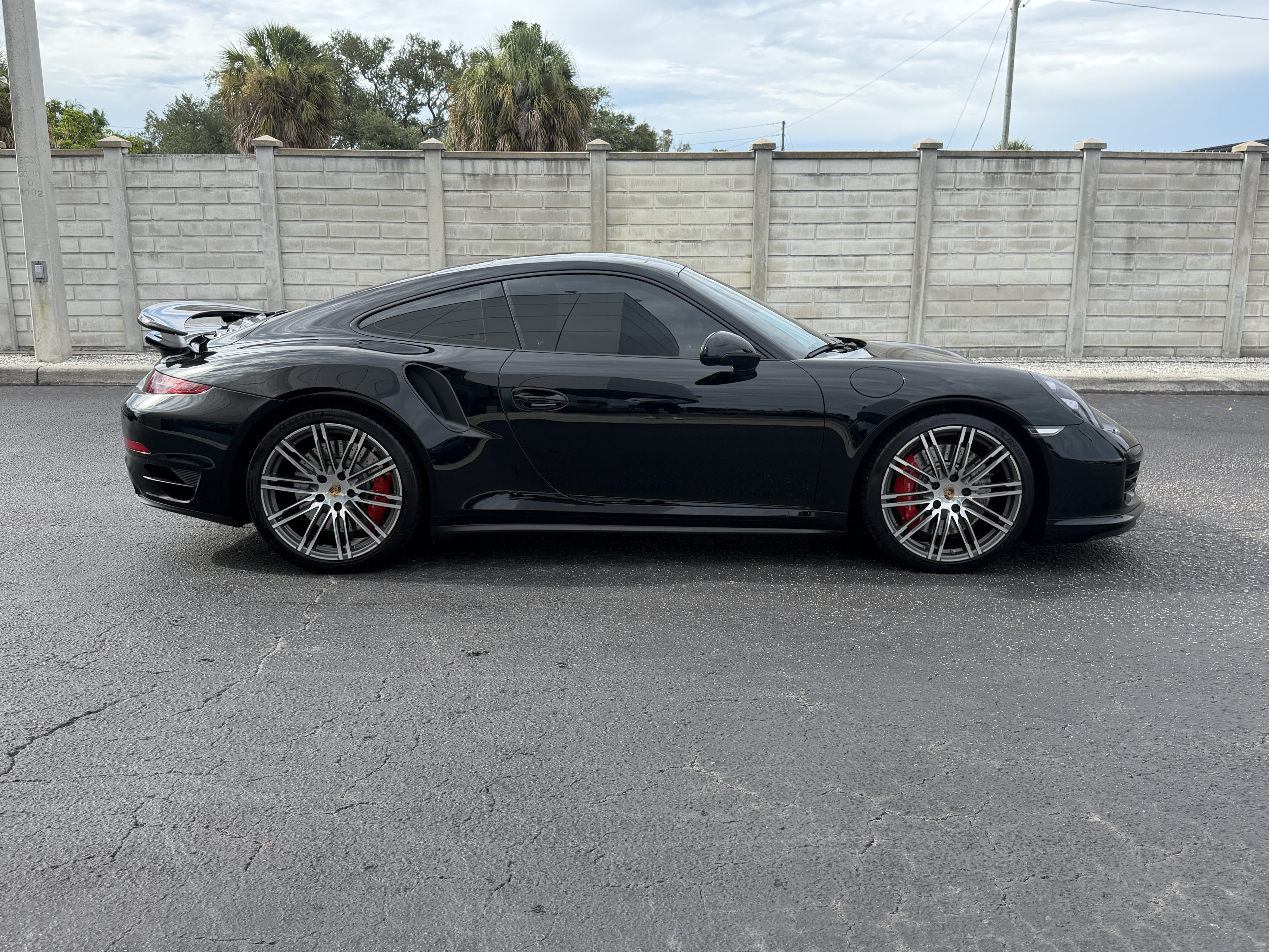 Used 2015 Porsche 911 Turbo AWD/4WD image 7