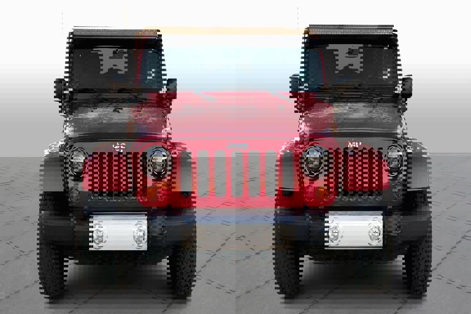 Used 2012 Jeep Wrangler Unlimited Sahara w/ Connectivity Group image 3