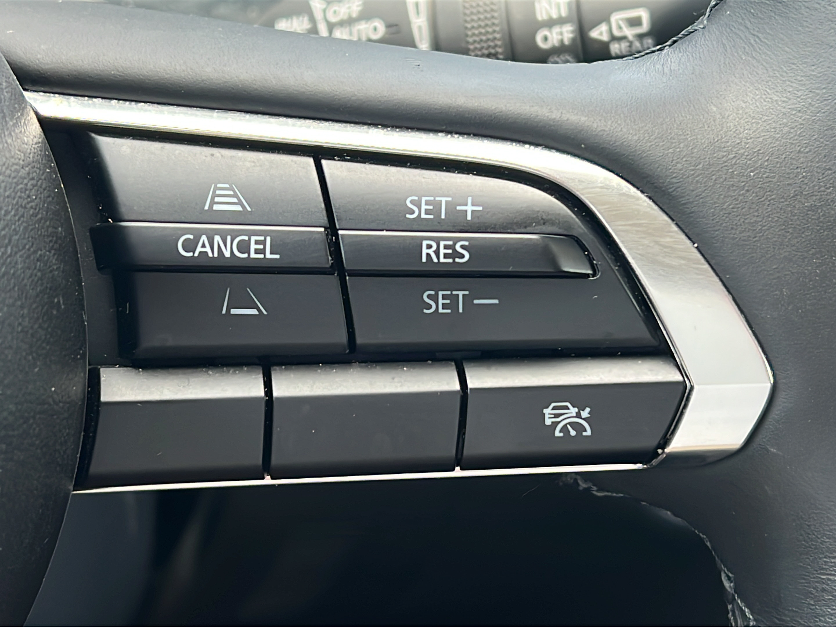 Used 2024 MAZDA CX-30 AWD 2.5 S w/ Select Sport Pkg image 23