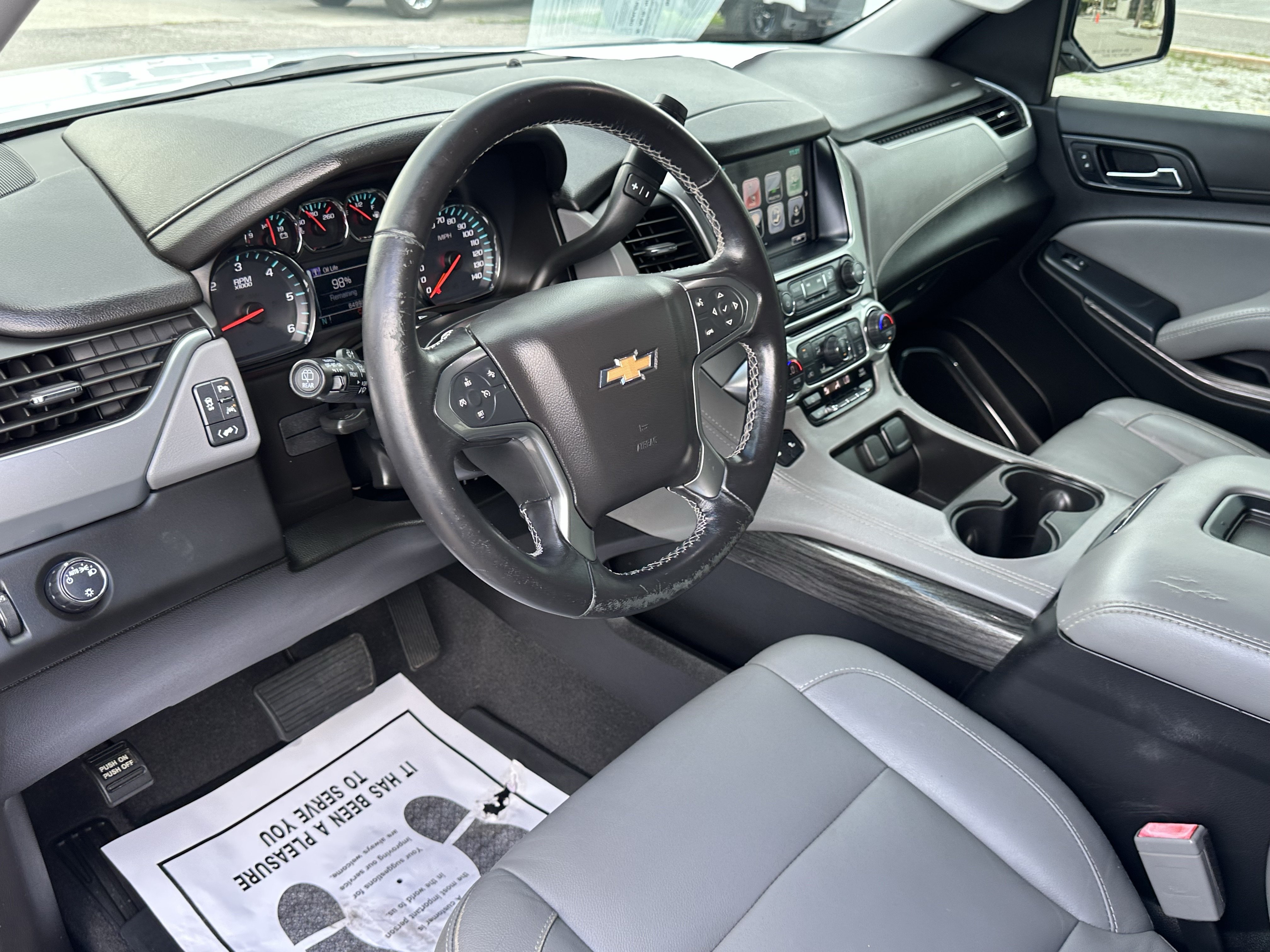 Certified 2019 Chevrolet Suburban LT RWD image 19