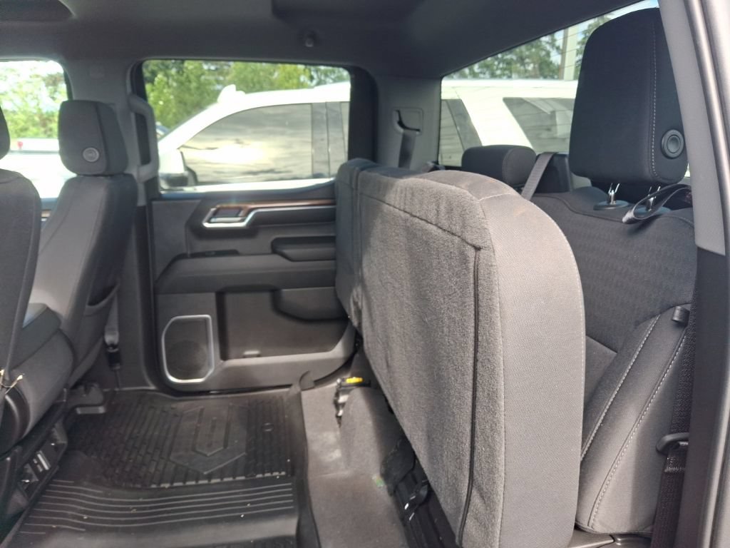 Certified 2023 Chevrolet Silverado 1500 LT AWD/4WD image 12