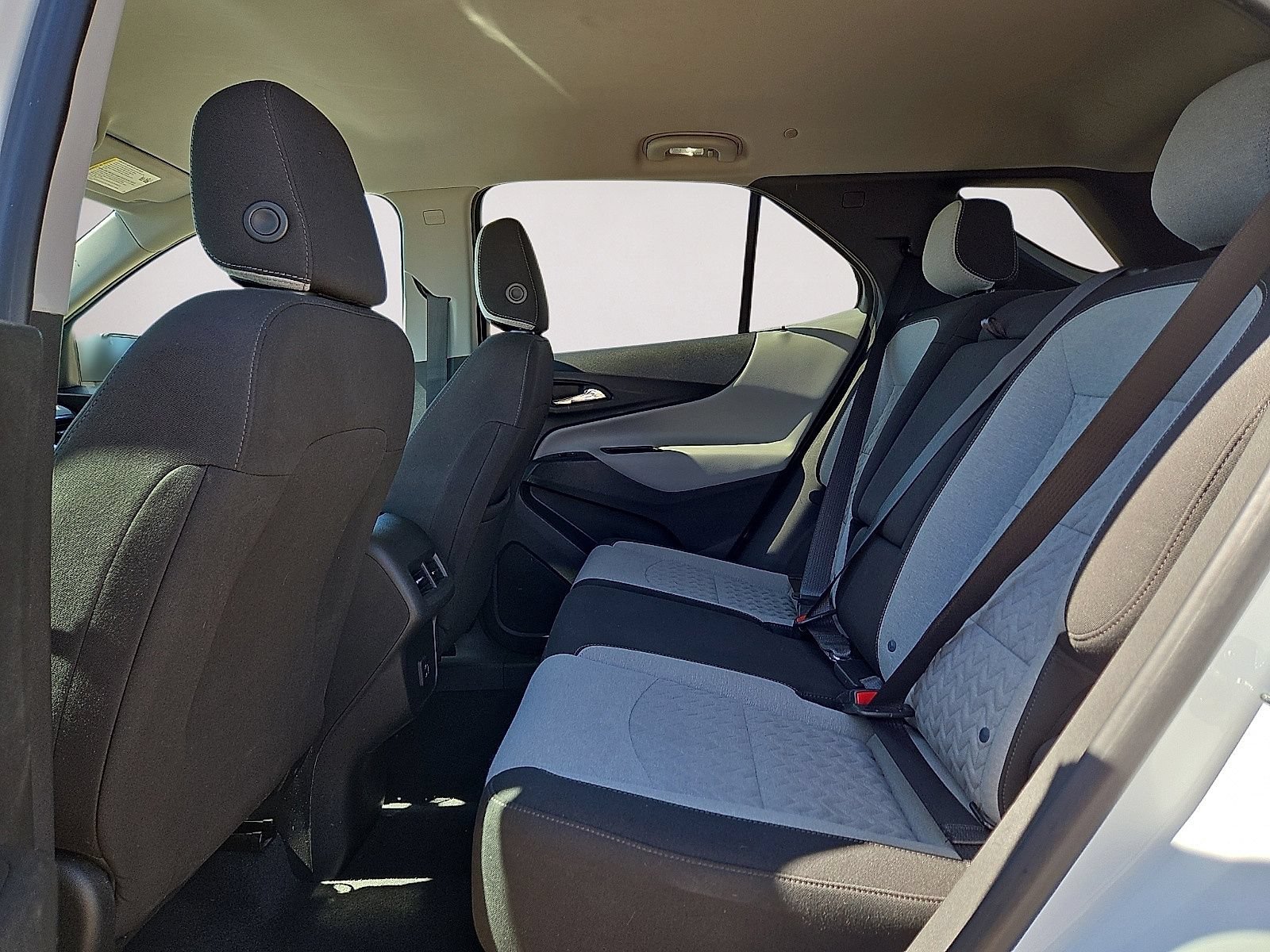 Used 2022 Chevrolet Equinox LT FWD image 15