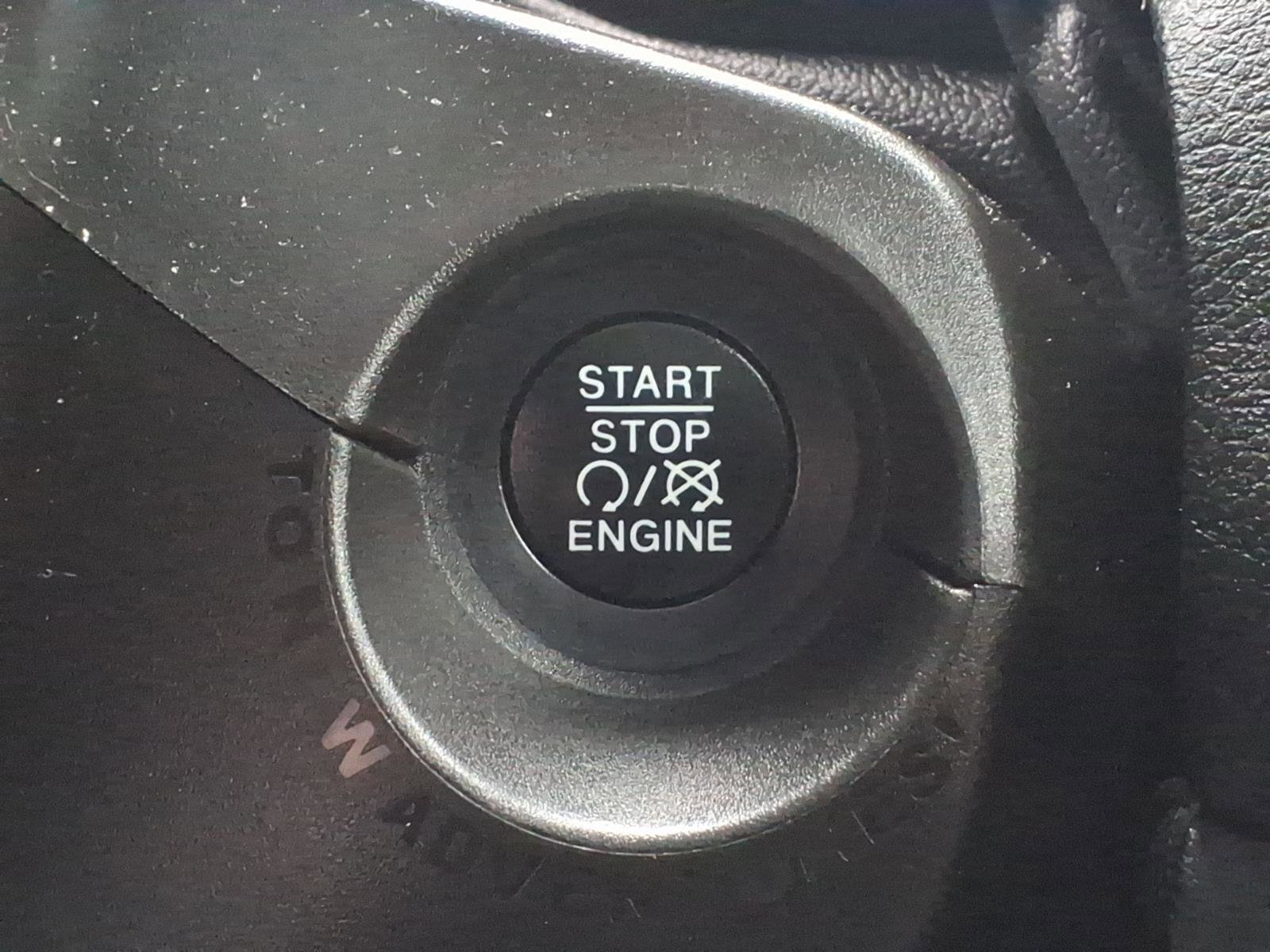 Certified 2020 Jeep Renegade Altitude image 20