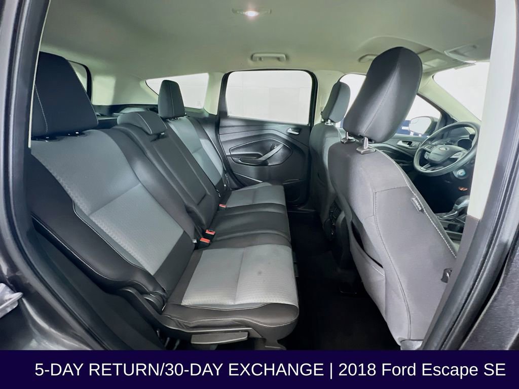 Certified 2018 Ford Escape SE image 30