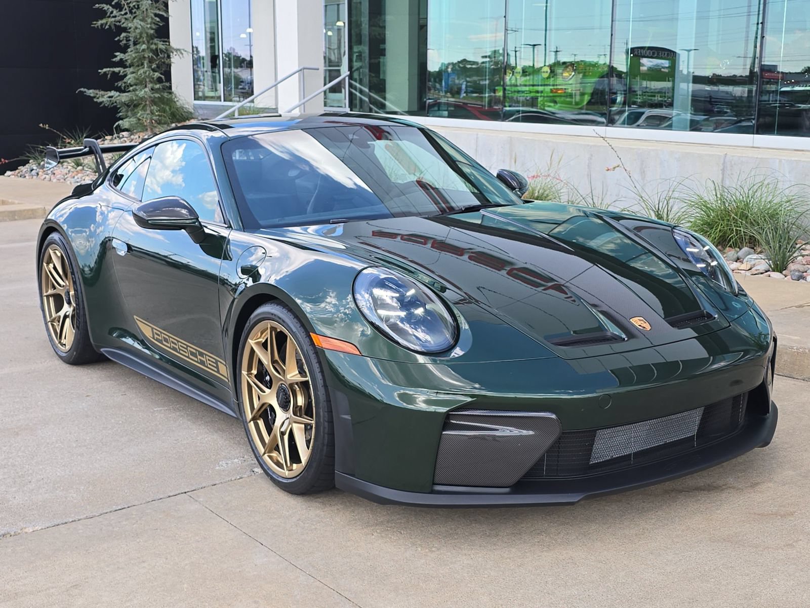 Used 2026 Porsche 911 GT3 RWD image 9