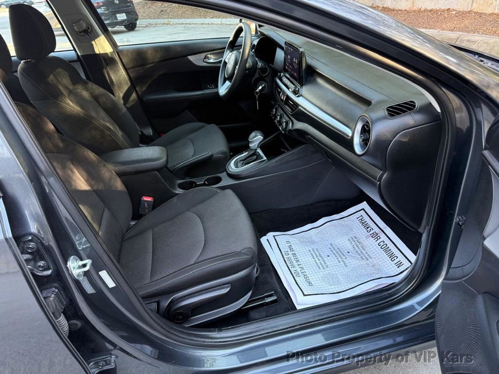 Used 2023 Kia Forte LXS image 18