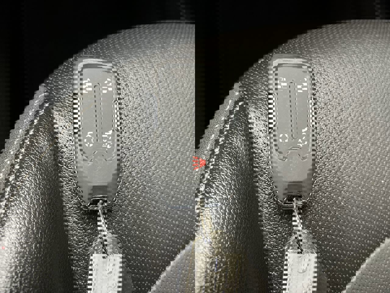 Certified 2024 GMC Terrain SLT image 27