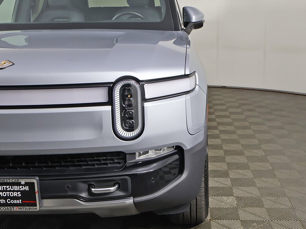 Used 2022 Rivian R1T Adventure image 17