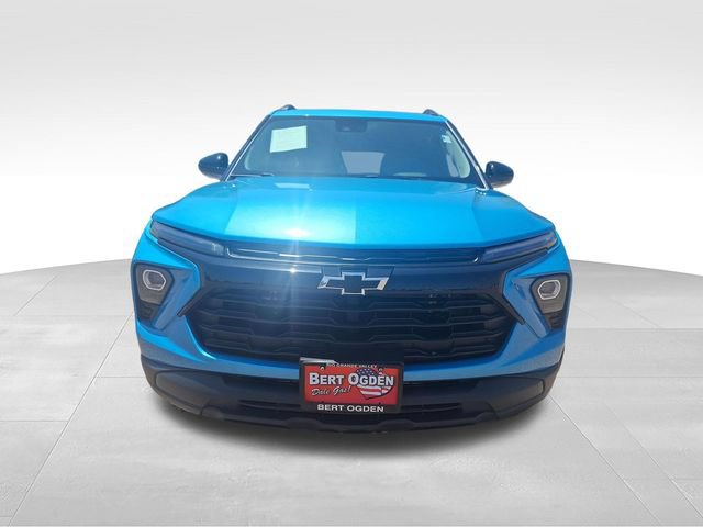 Used 2026 Chevrolet TrailBlazer LT w/ Midnight Edition FWD image 2