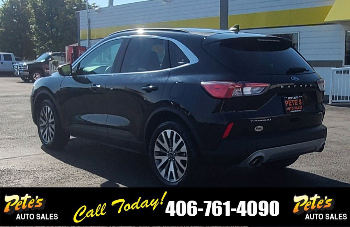 Used 2021 Ford Escape Titanium AWD/4WD image 2