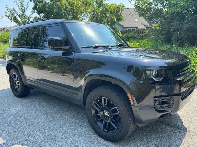Certified 2024 Land Rover Defender 110 S AWD/4WD image 4