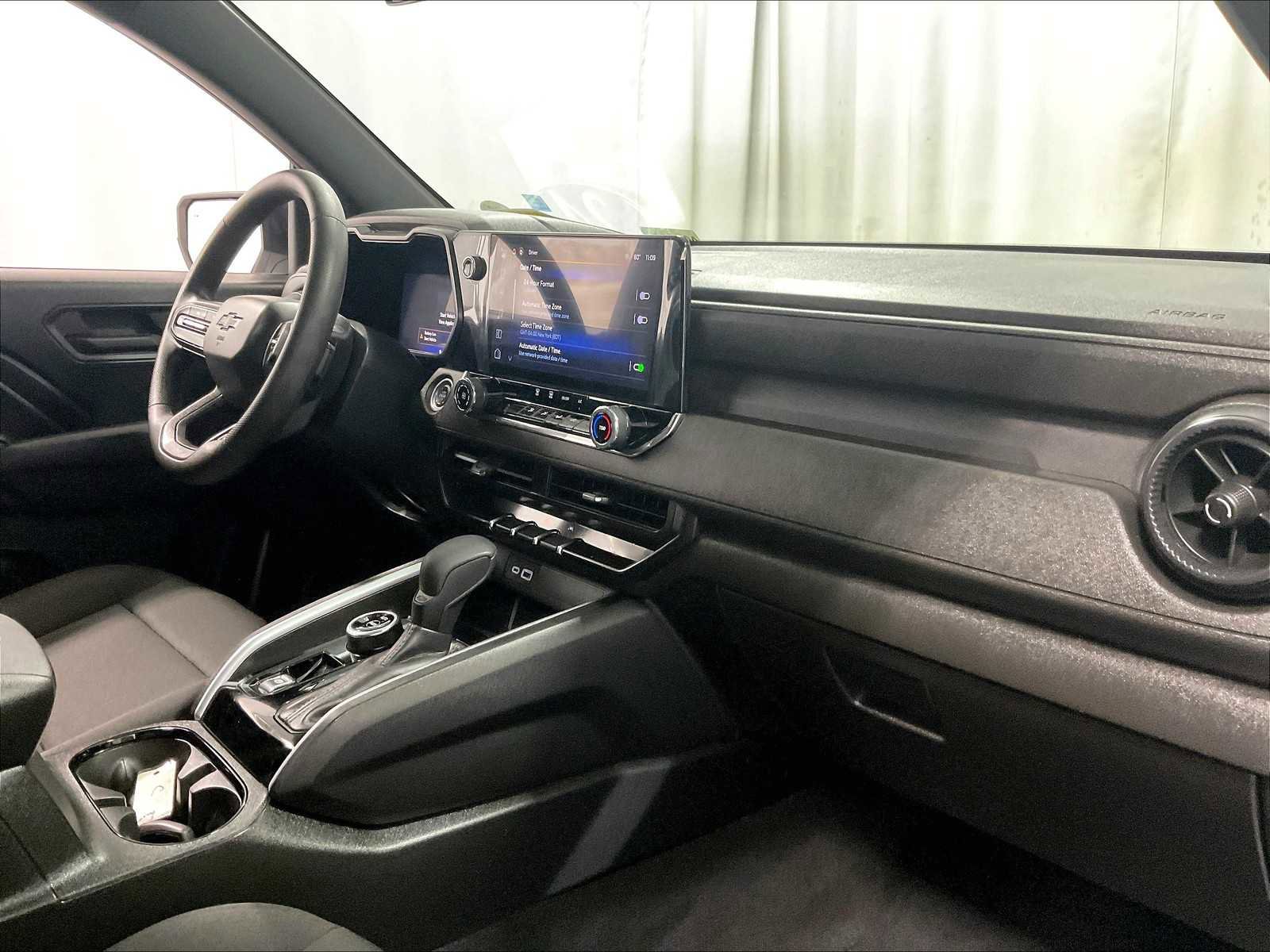 Used 2024 Chevrolet Colorado Trail Boss image 14