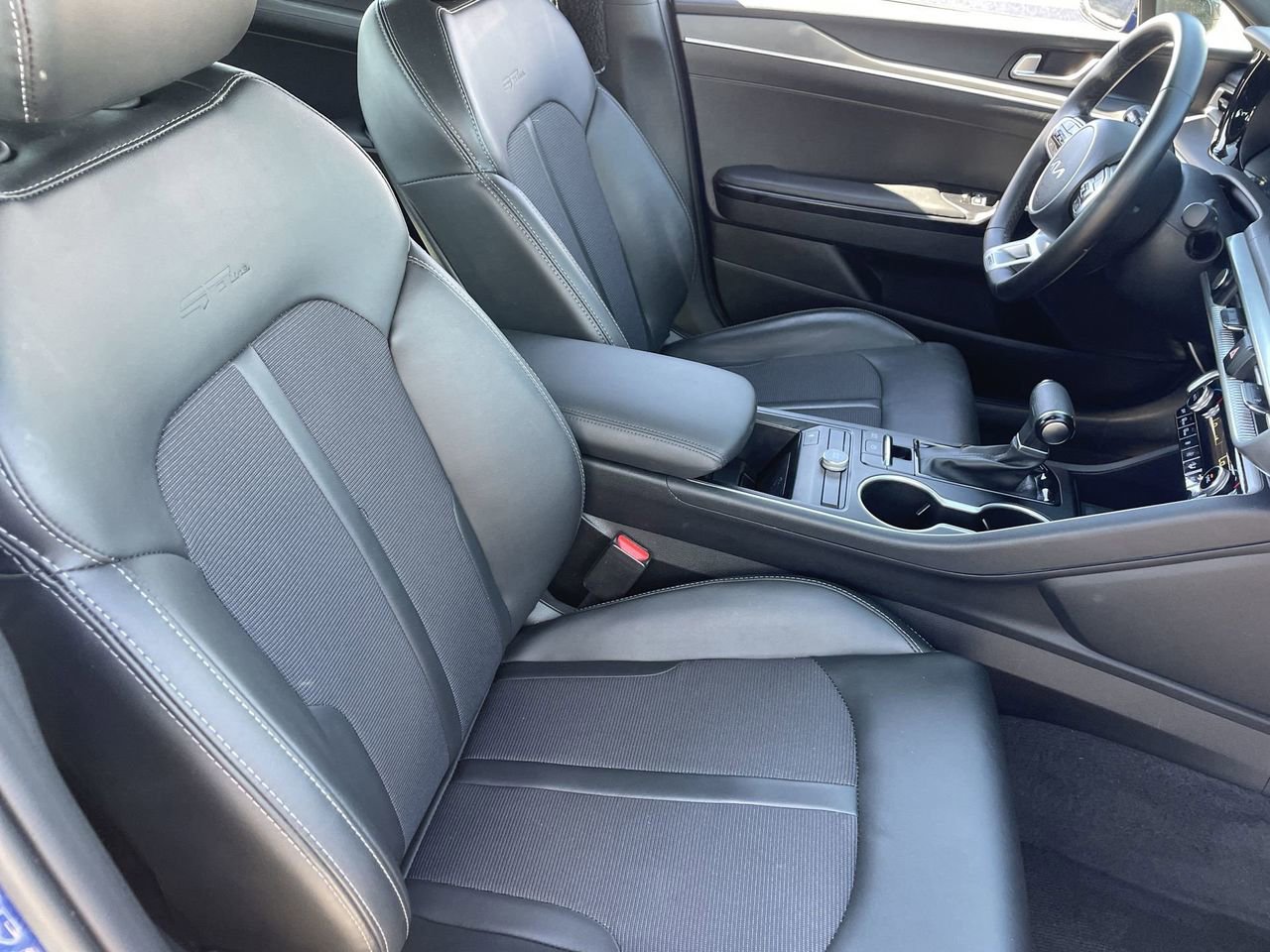 Used 2023 Kia K5 GT-Line image 10