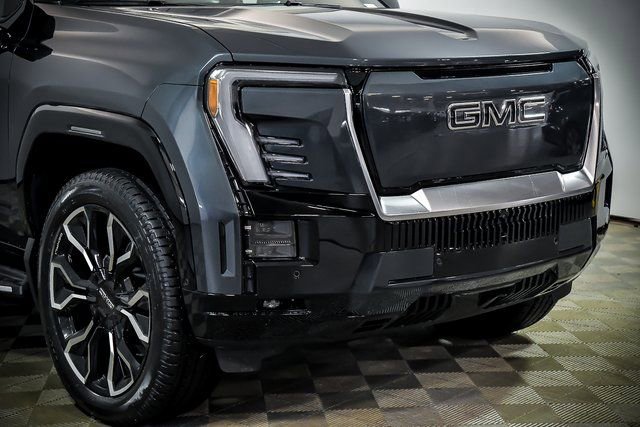 New 2025 GMC Sierra EV Denali image 2