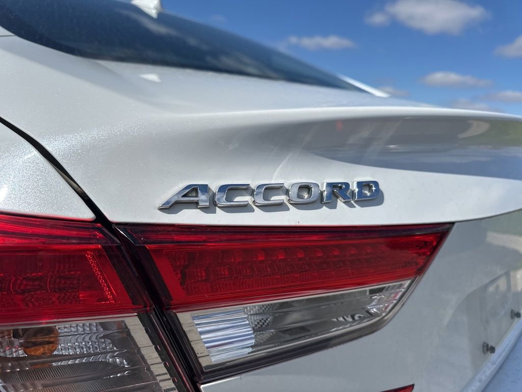 Used 2018 Honda Accord EX-L image 4