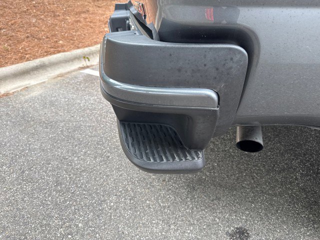 Used 2022 GMC Canyon AT4 w/ Trailering Package AWD/4WD image 11