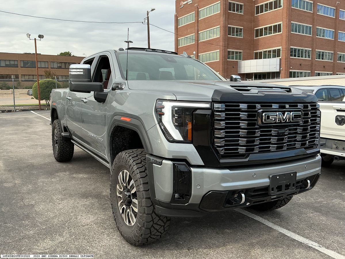 Used 2026 GMC Sierra 2500 Denali Ultimate AWD/4WD image 5