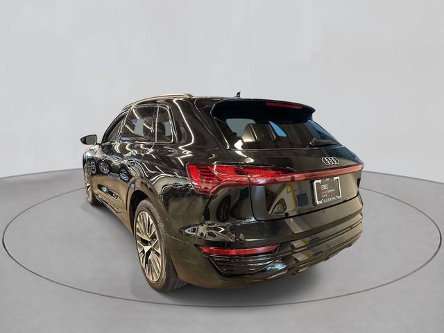 Certified 2024 Audi Q8 e-tron Premium Plus w/ Premium Plus Package AWD/4WD image 3