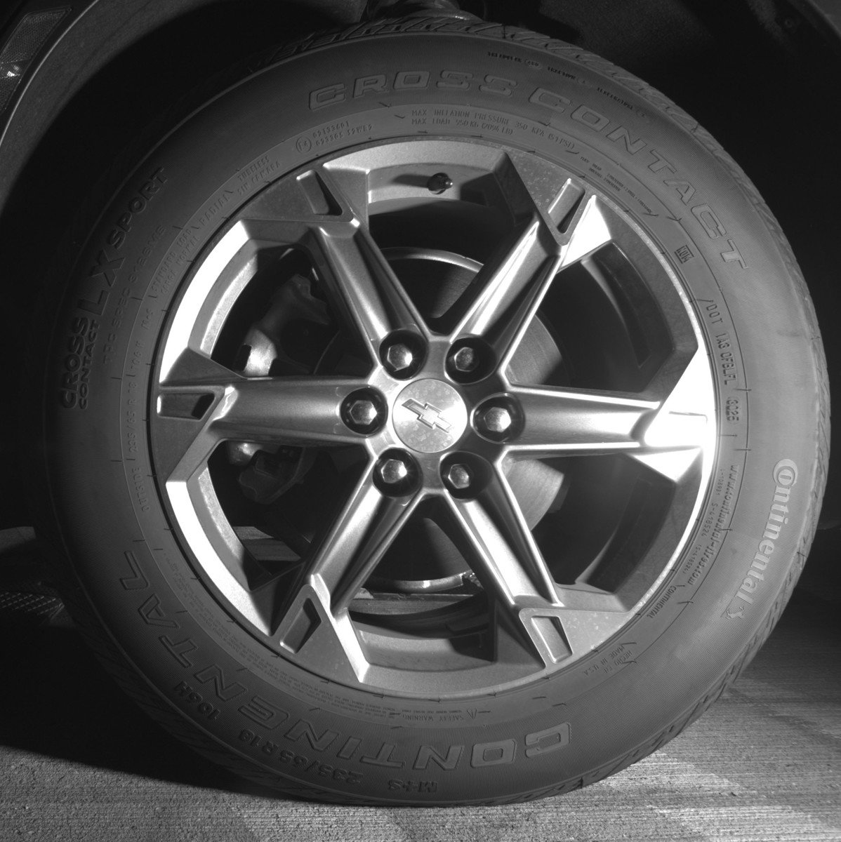 Used 2025 Chevrolet Blazer LT FWD image 12