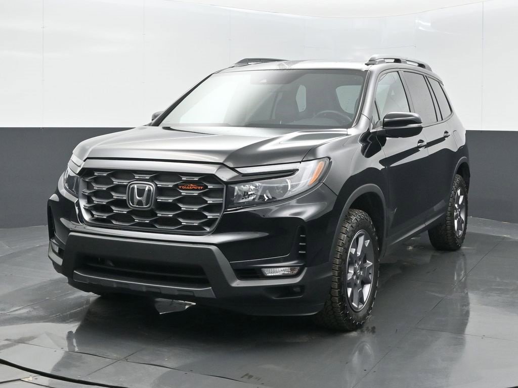 Used 2024 Honda Passport TrailSport image 7