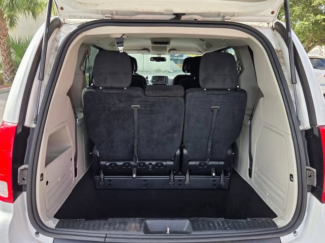 Used 2016 Dodge Grand Caravan SE w/ Quick Order Package 29E SE FWD image 14