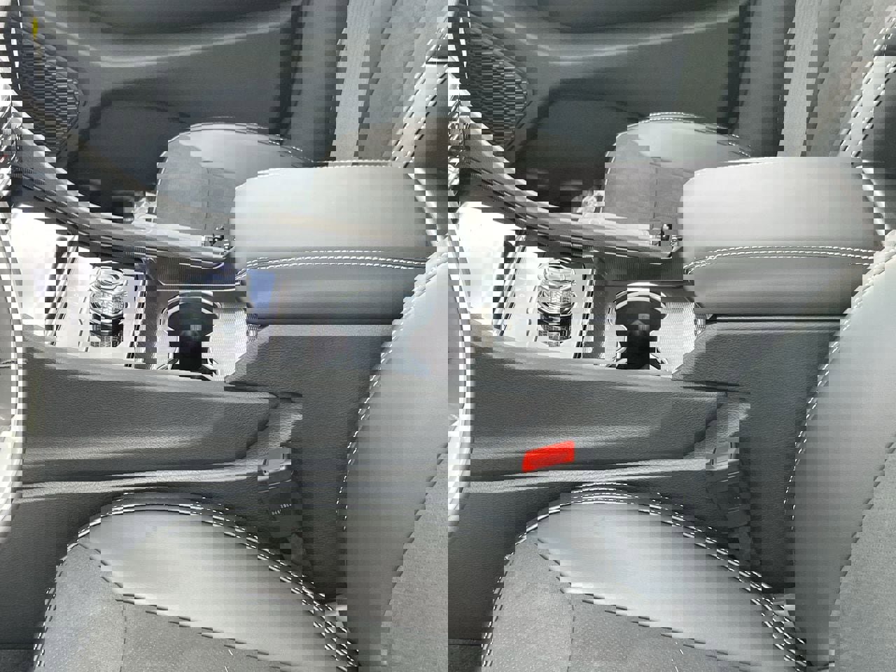 New 2025 Jeep Grand Cherokee Altitude image 20