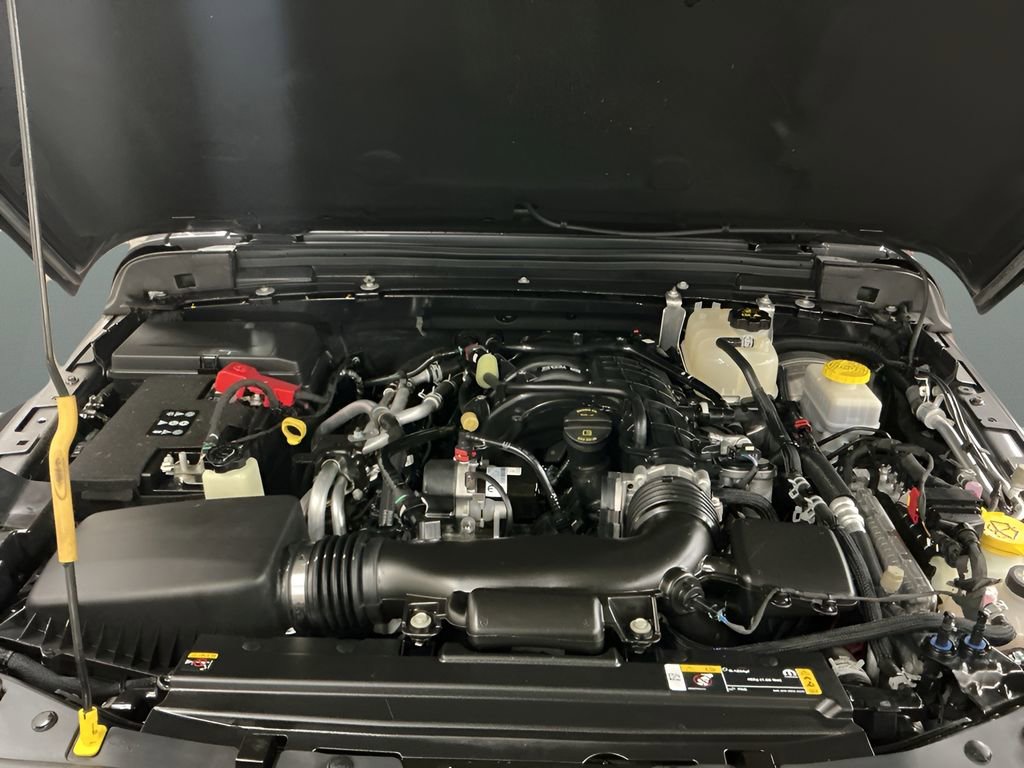 Used 2023 Jeep Wrangler Unlimited Rubicon w/ Cold Weather Group image 3