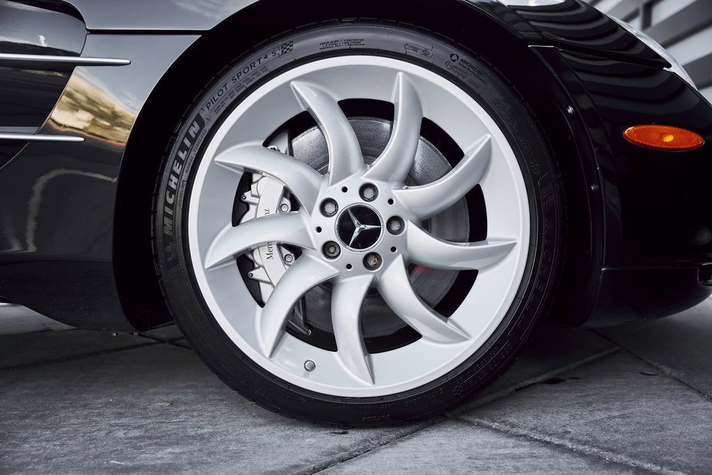 Used 2006 Mercedes-Benz SLR image 30