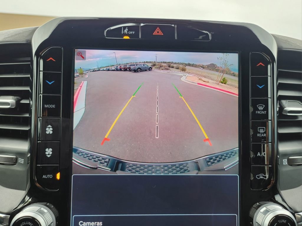 Used 2025 RAM 1500 Laramie w/ Sport Appearance Package AWD/4WD image 19