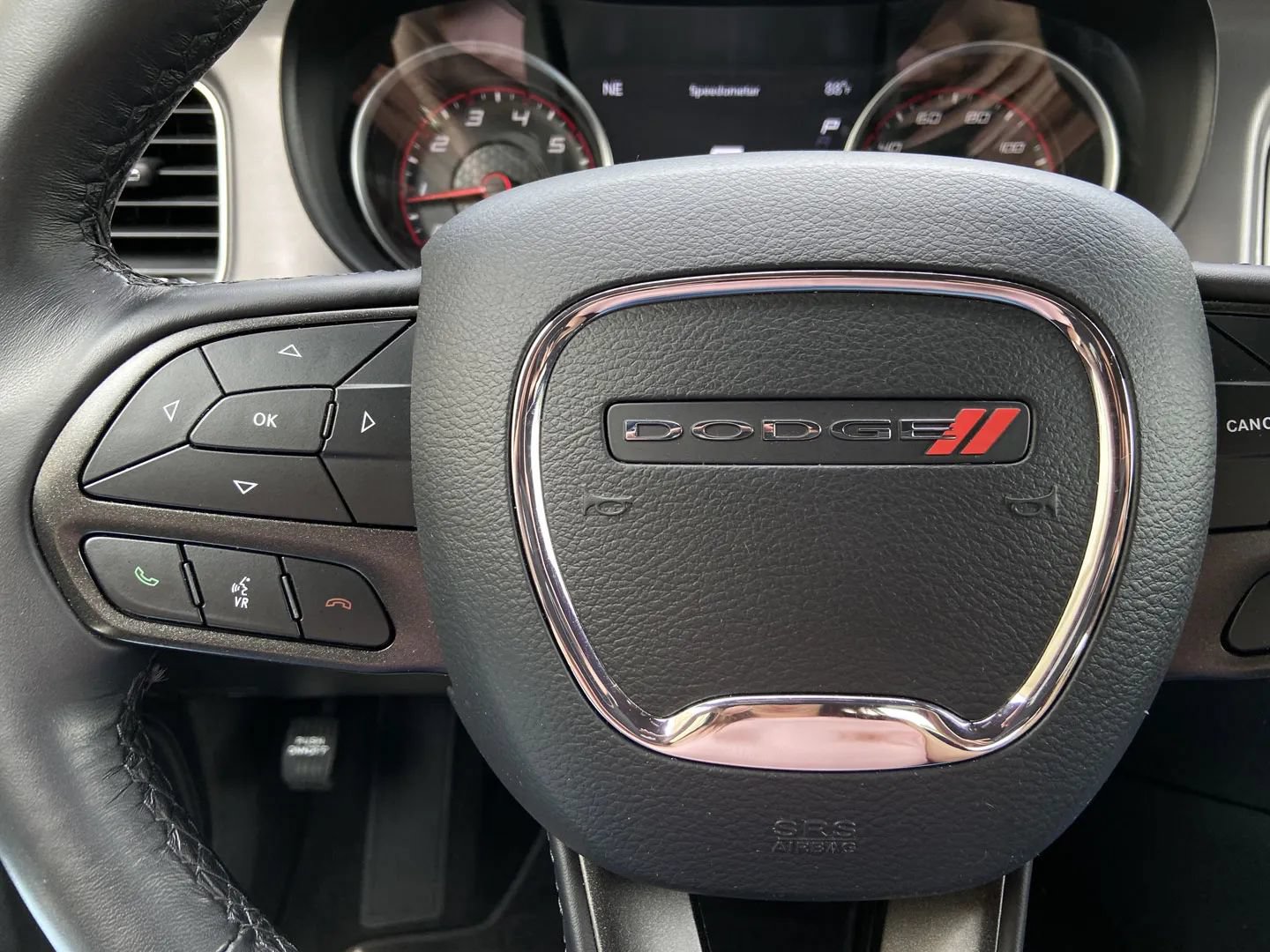 Used 2023 Dodge Charger SXT AWD/4WD image 14
