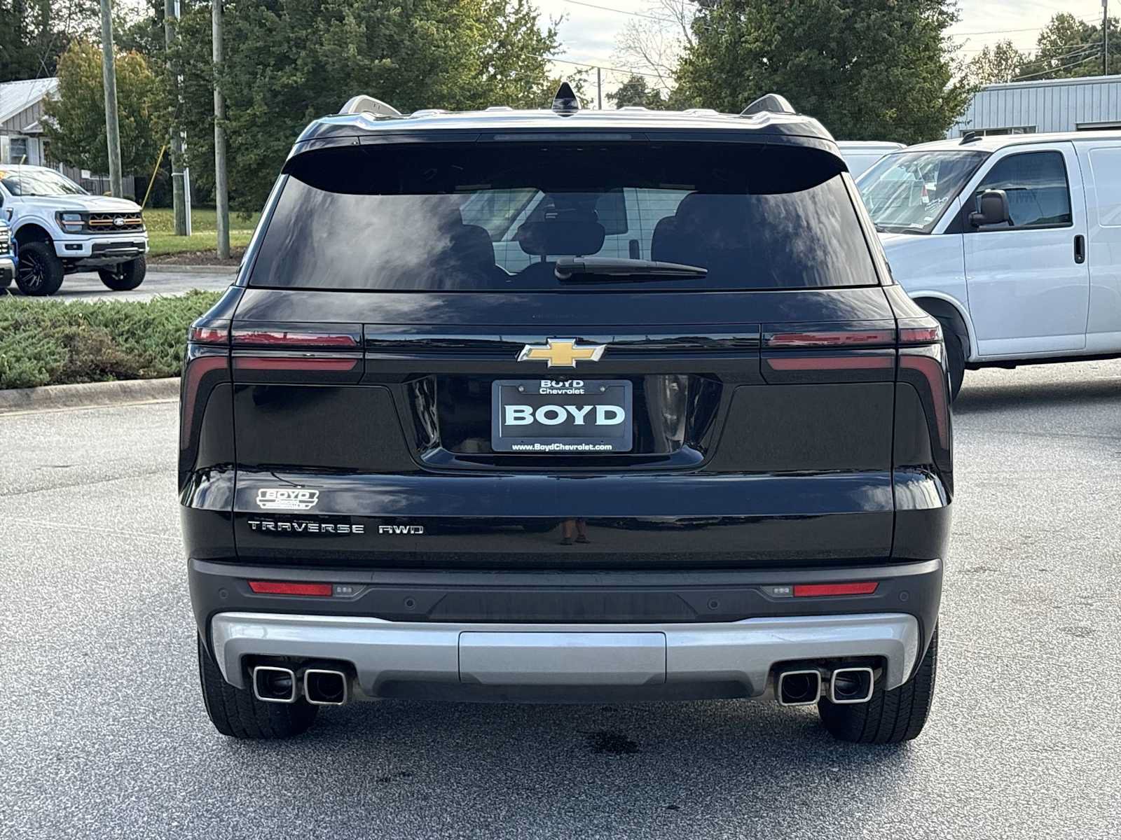Used 2025 Chevrolet Traverse LT AWD/4WD image 7