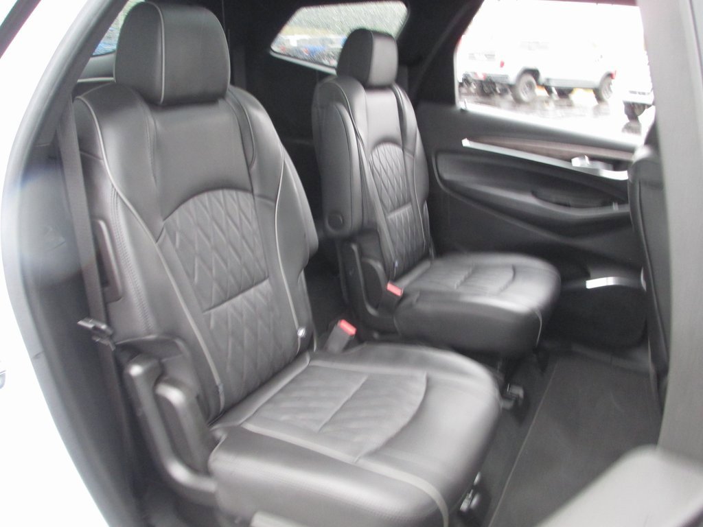Certified 2023 Buick Enclave Avenir image 23