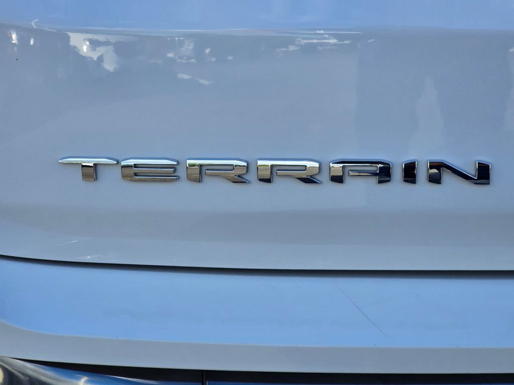 Used 2024 GMC Terrain AT4 AWD/4WD image 33