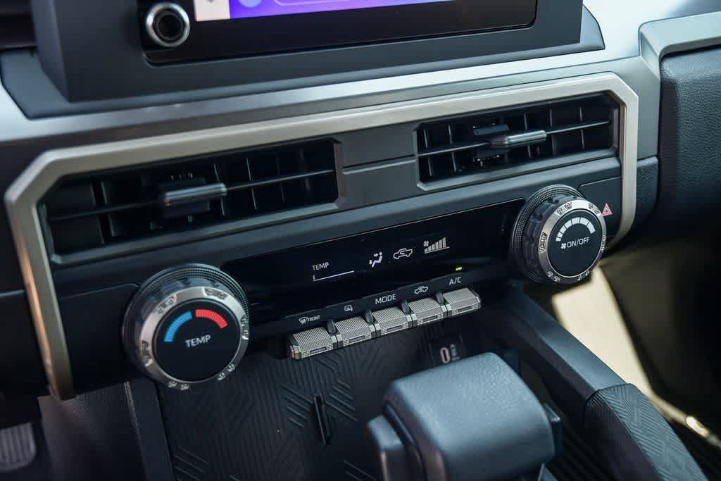 Used 2026 Toyota Tacoma SR5 AWD/4WD image 20