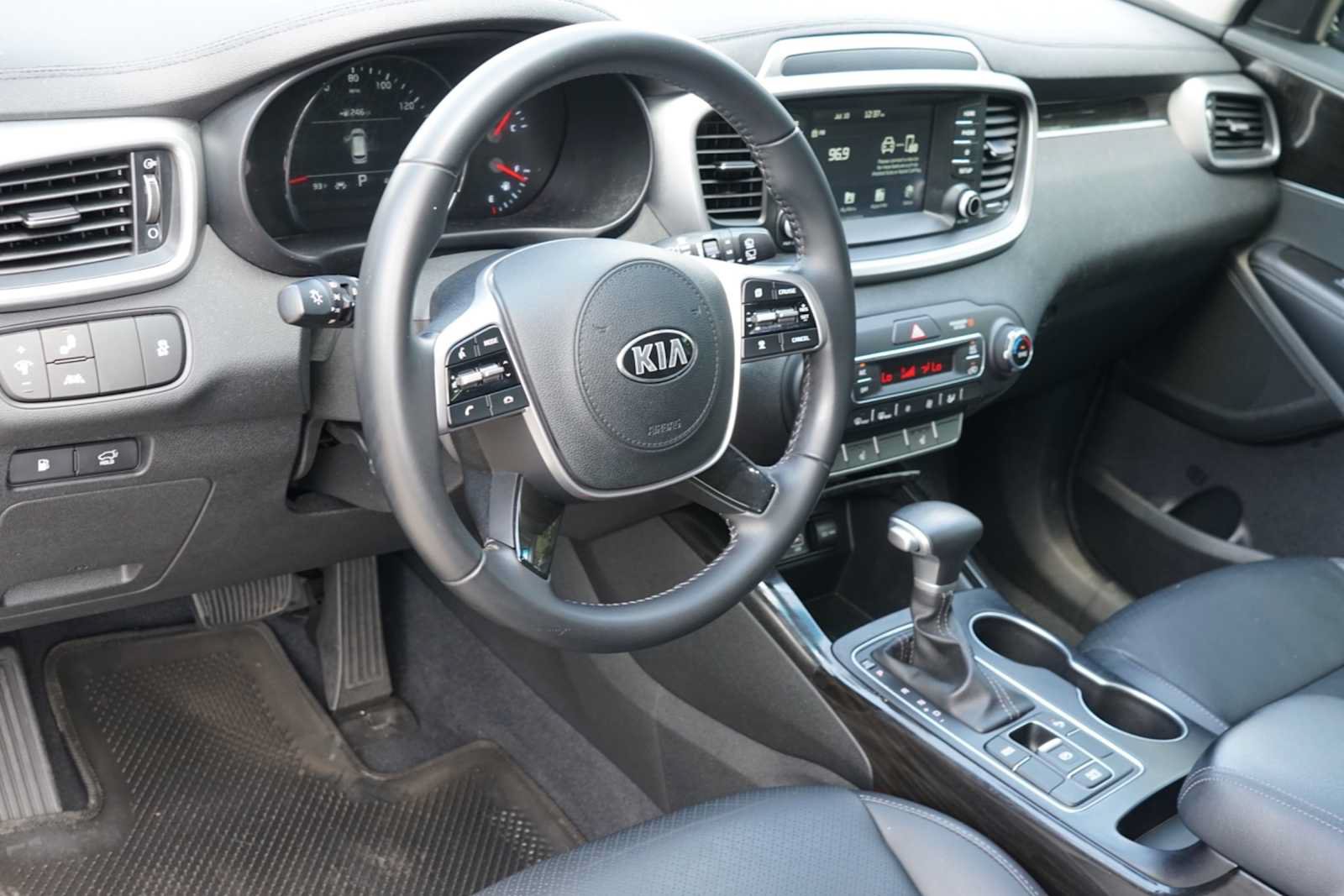 Used 2020 Kia Sorento EX FWD image 8