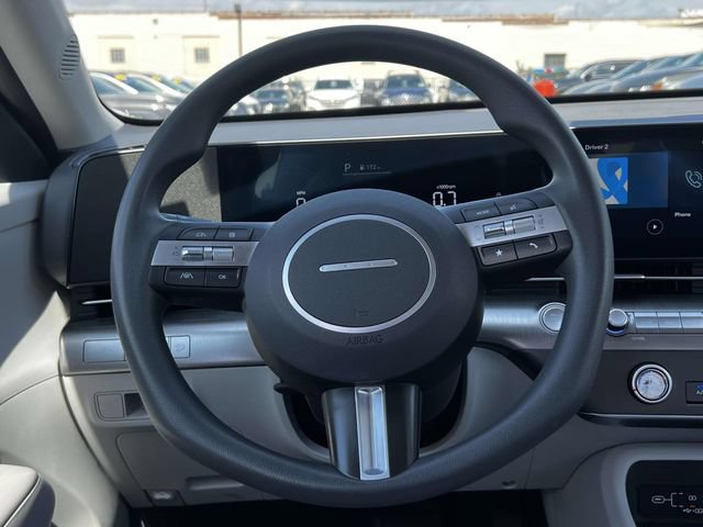 Used 2024 Hyundai Kona SE AWD/4WD image 17