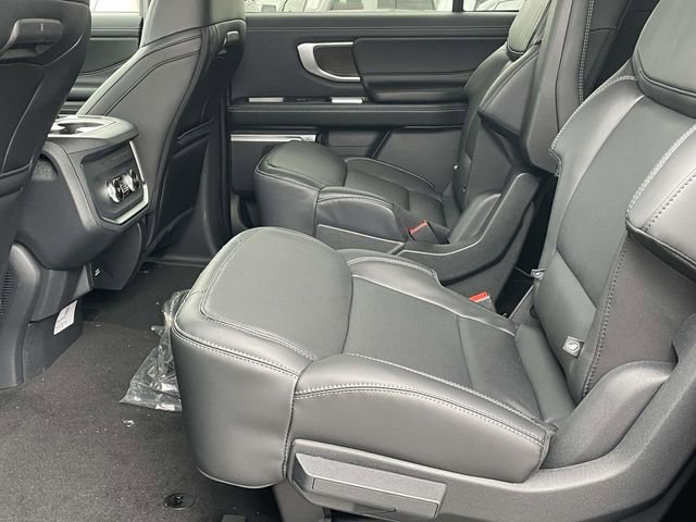New 2025 Ford Expedition Max Platinum w/ Stealth Appearance Package AWD/4WD image 20