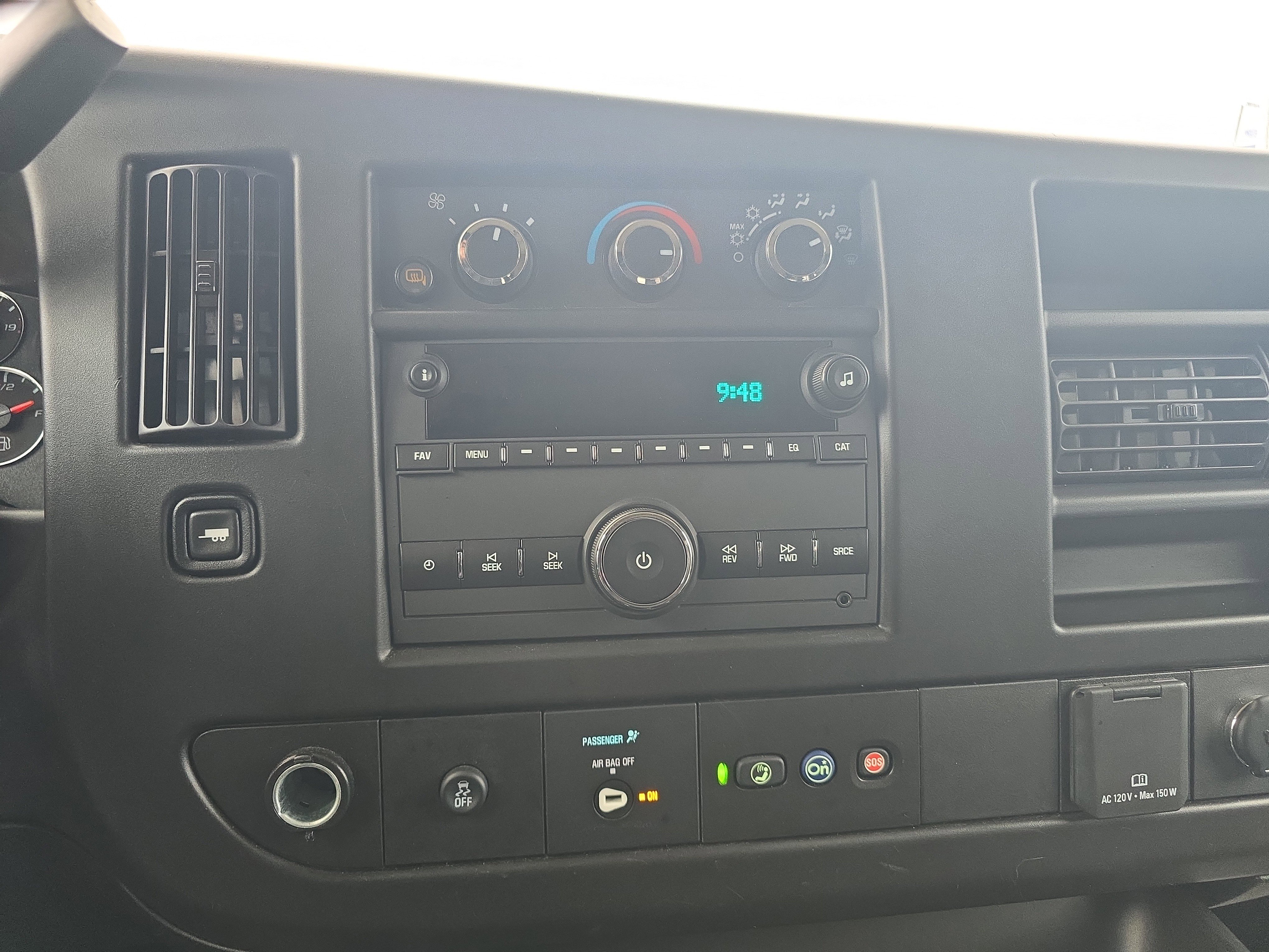 Used 2023 Chevrolet Express 3500 LS image 29