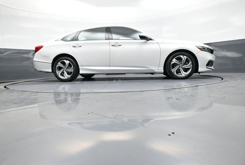 Certified 2018 Honda Accord EX-L image 29