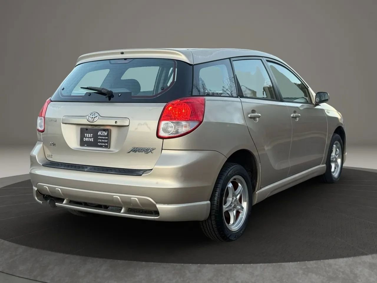 Used 2003 Toyota Matrix XR image 4