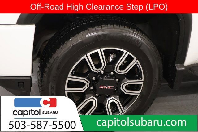 Used 2022 GMC Sierra 2500 AT4 w/ AT4 Premium Plus Package image 9