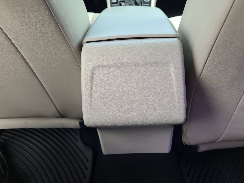Used 2019 Volkswagen Jetta SE FWD image 17
