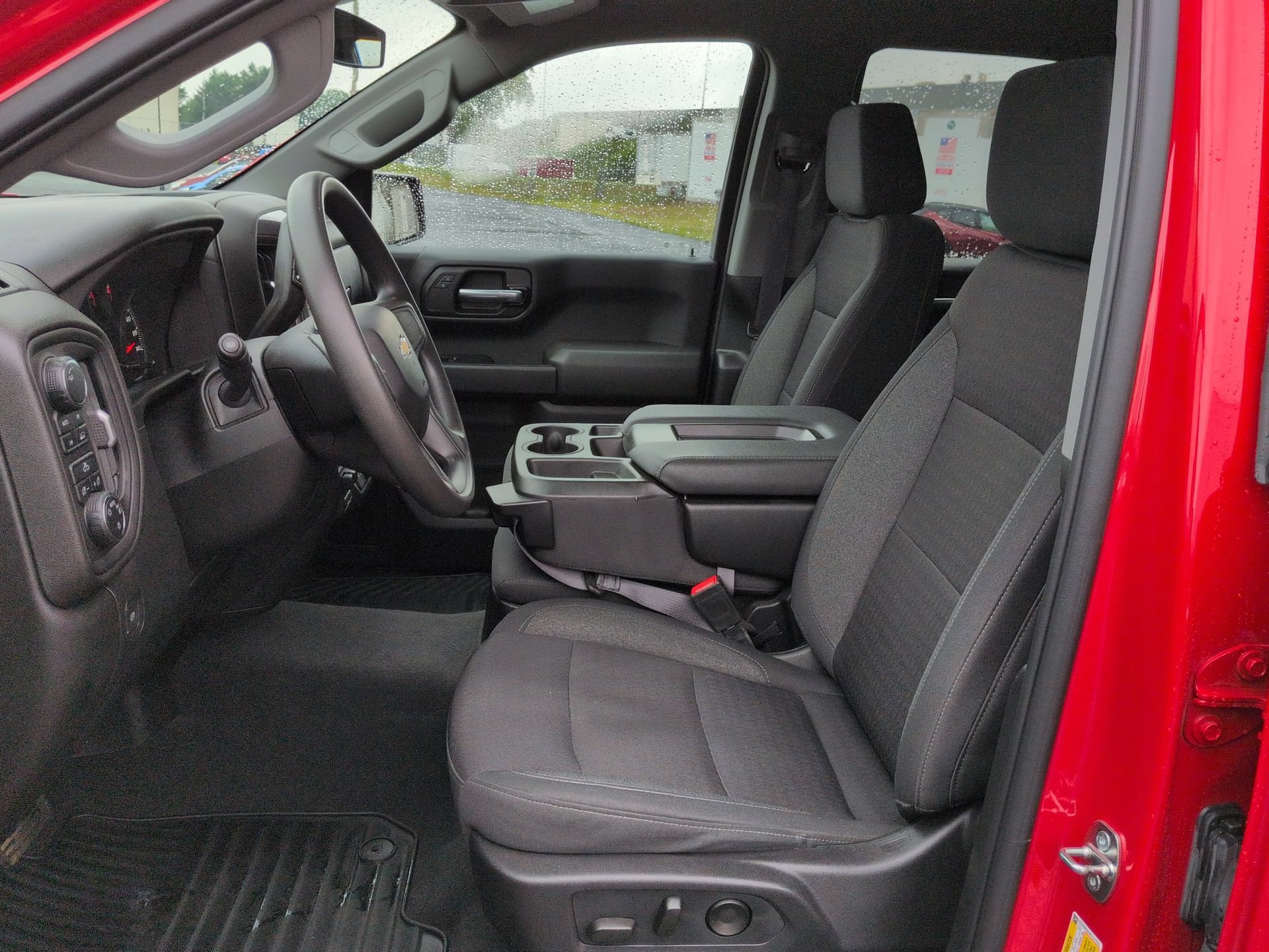 Certified 2024 Chevrolet Silverado 1500 Custom AWD/4WD image 19