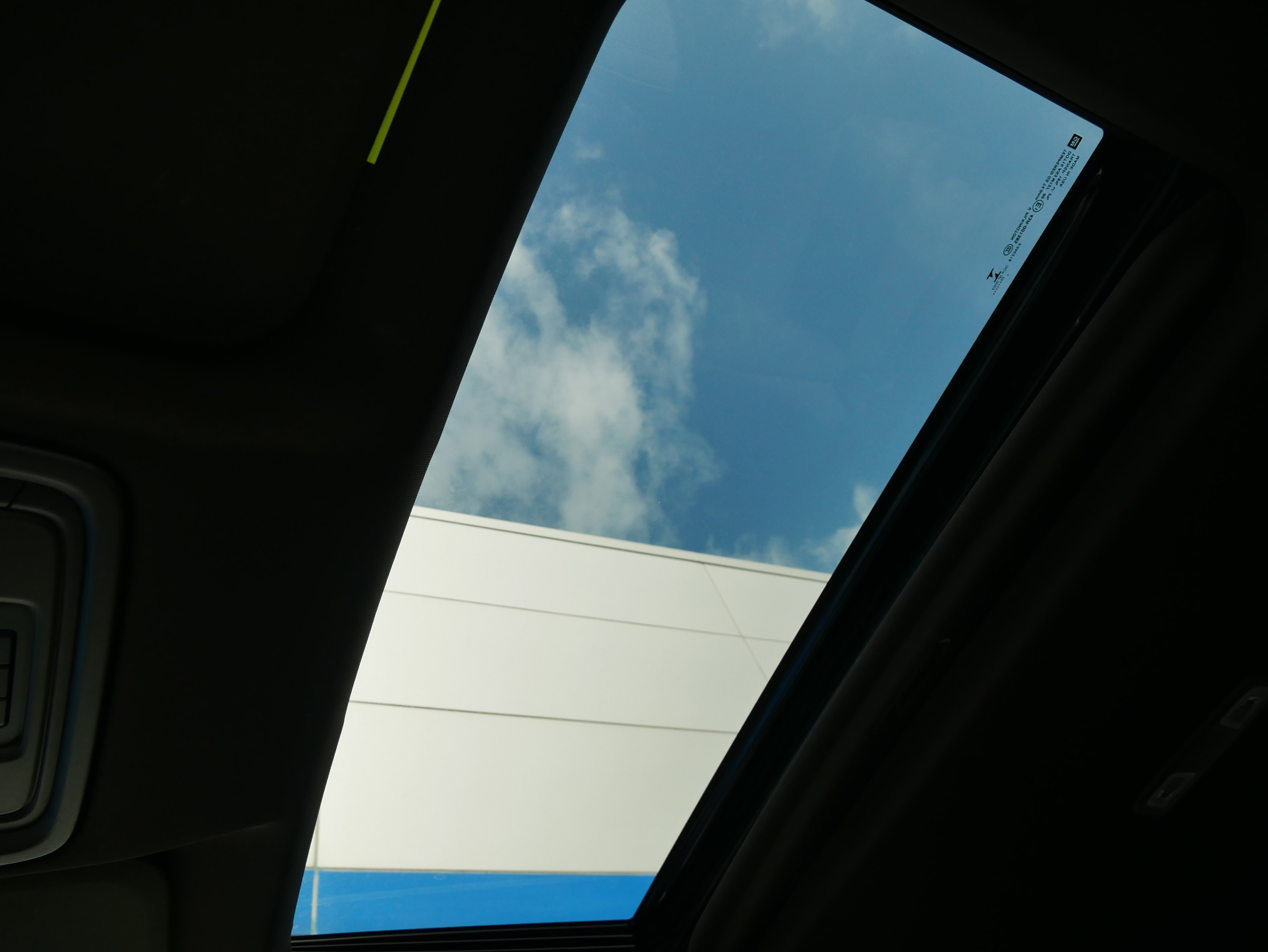 Used 2020 Chevrolet Silverado 1500 LTZ w/ LTZ Premium Package image 15