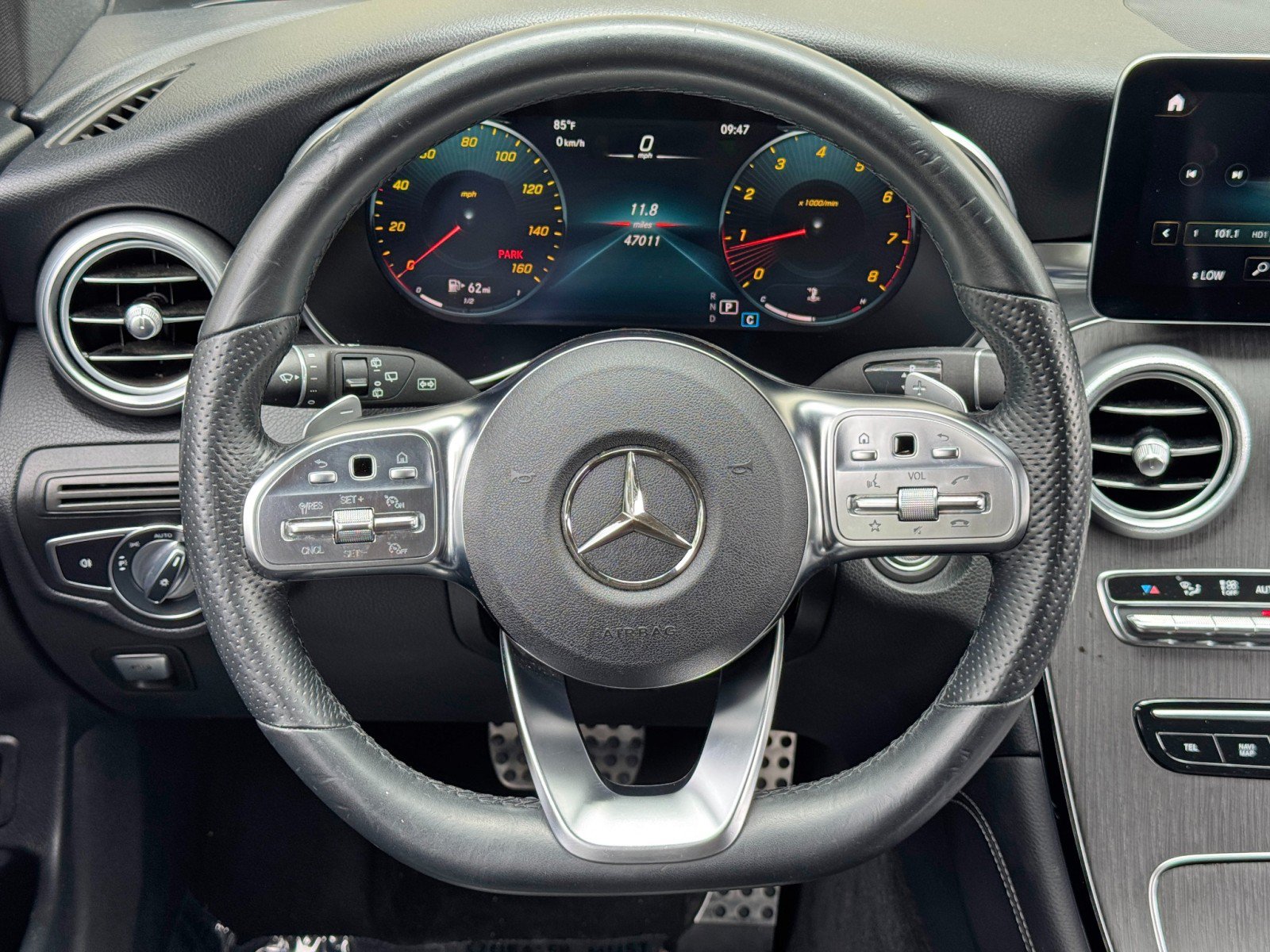 Used 2021 Mercedes-Benz GLC 300 w/ AMG Line image 18