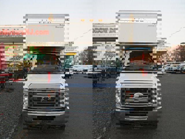 Used 2012 Ford E-350 and Econoline 350 Super Duty w/ PWR Locks & Windows Group image 28