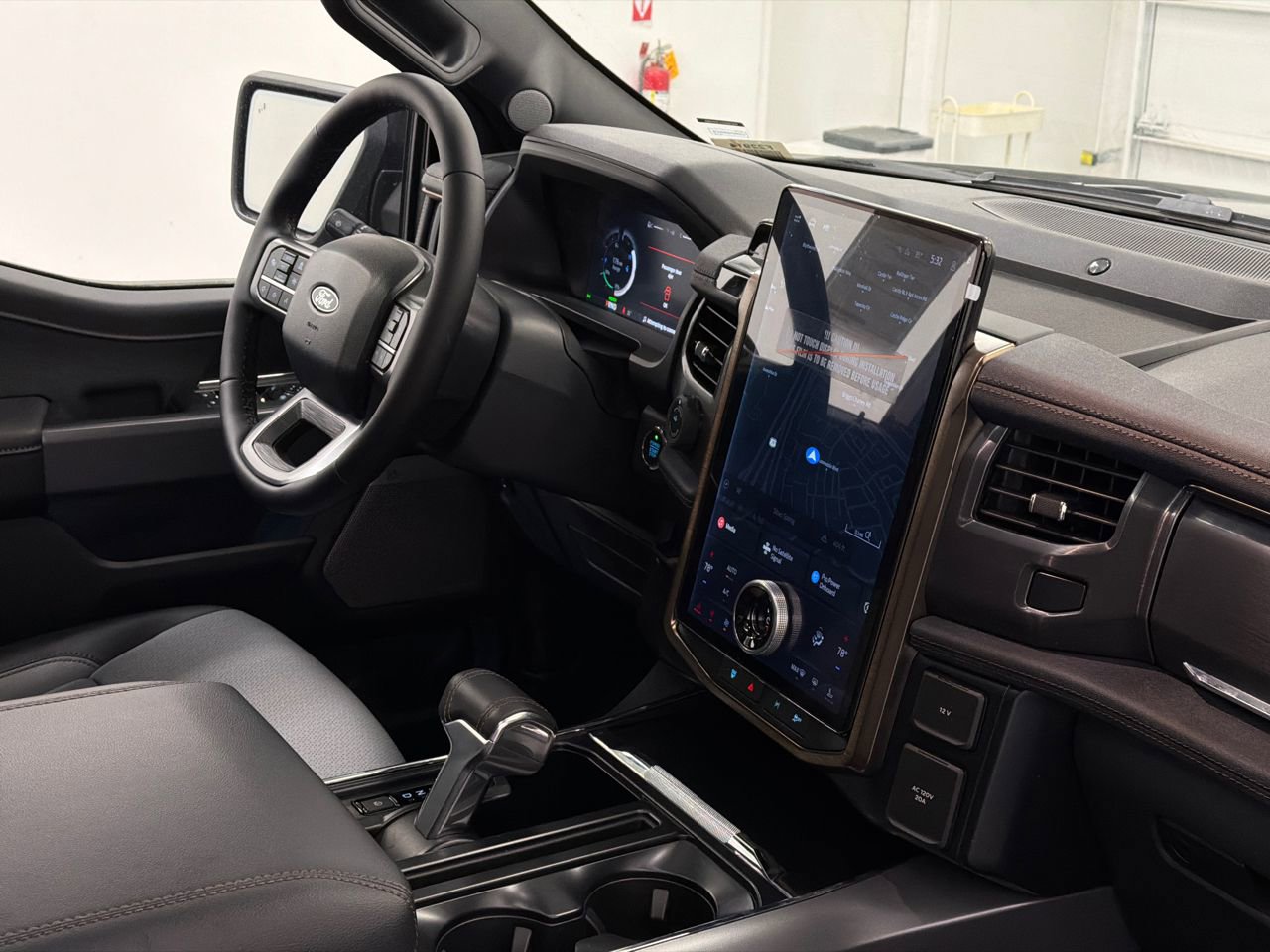 New 2025 Ford F150 Lightning Lariat image 11